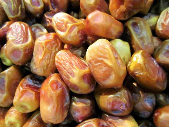 مزایای خرما برحی برای سلامتی مو