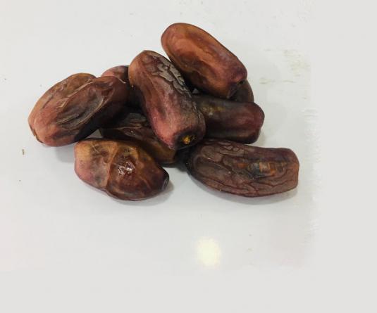 مزایای استفاده از خرما دیری آبادان