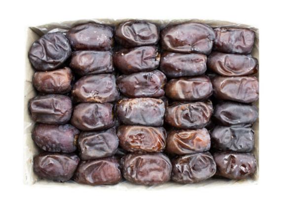 فروشگاه عرضه خرما بسته بندی مضافتی