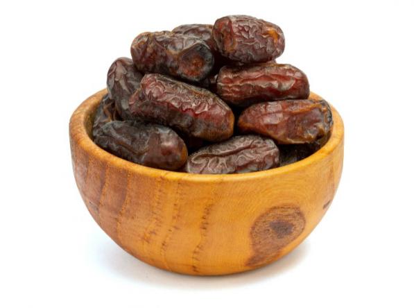 تنظیم کلسترول خون با خوردن خرما پیارم