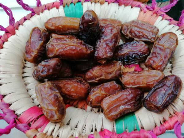 عرضه کننده خرما زاهدی تهران