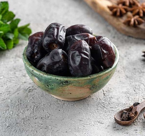 خرید خرما به صورت بسته ای و عمده با قیمت مناسب